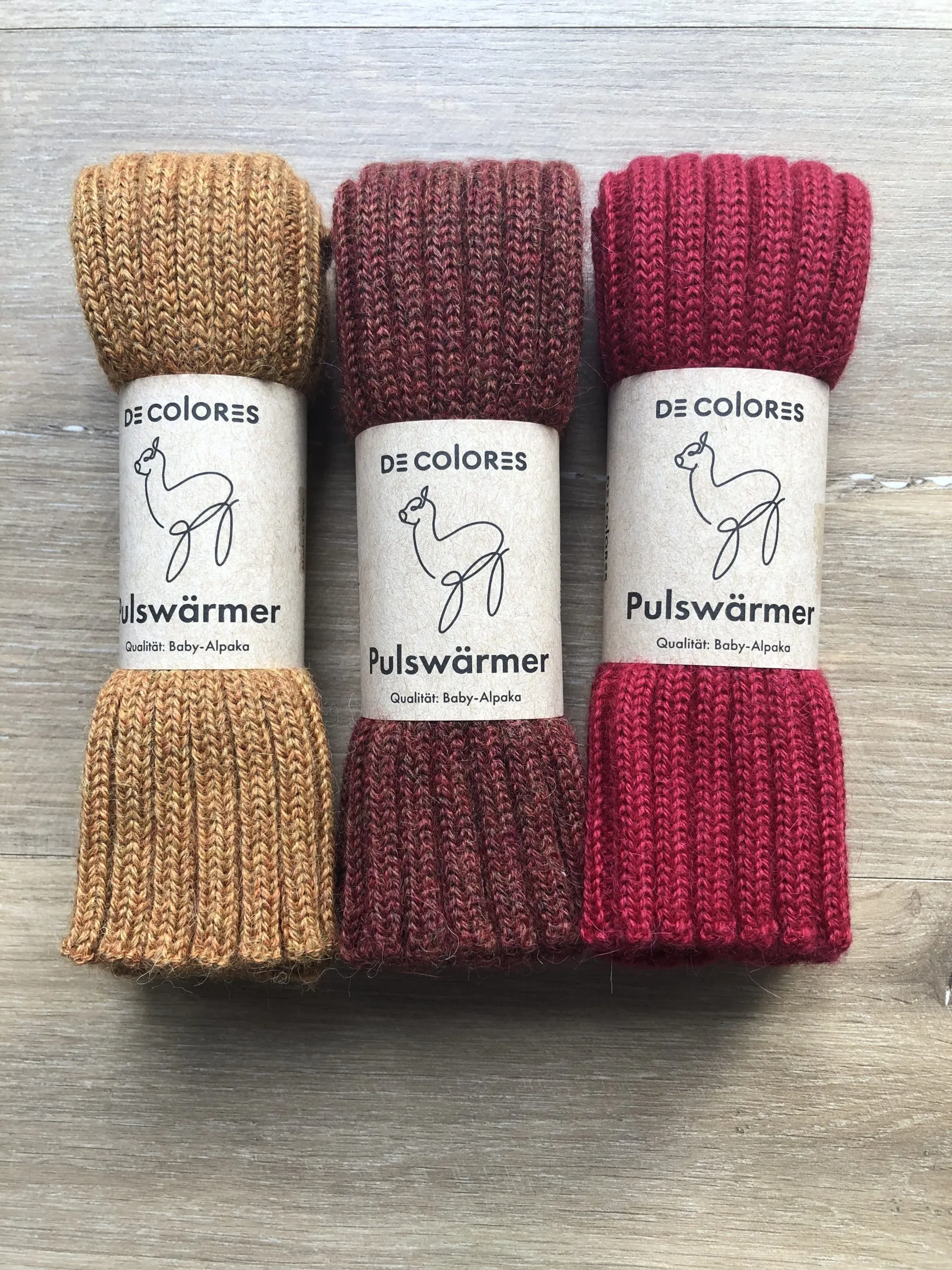 De Colores rib gebreide polswarmers alpaca wol