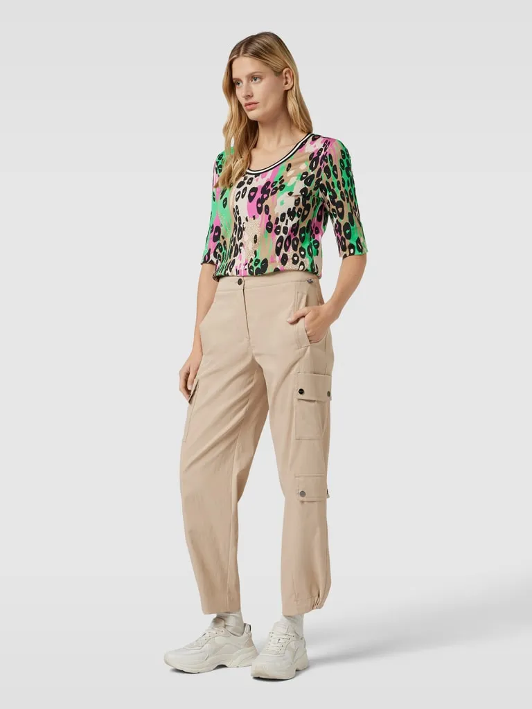 MARC CAIN TSHIRT MET ALLOVER MOTIEF IN NEON GROEN
