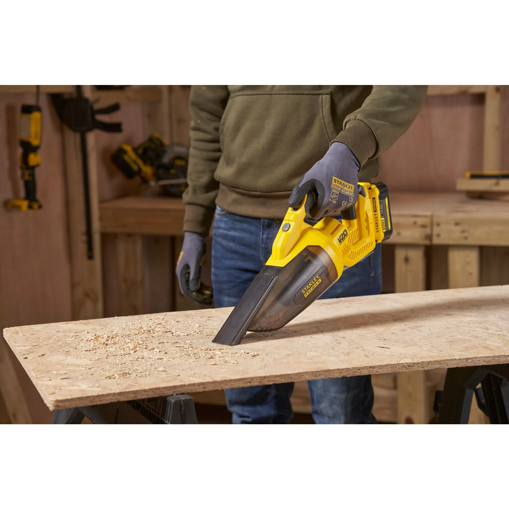 STANLEY FATMAX 18V KRUIMELDIEF SFMCVH001BXJ HANDSTOFZUIGER (GEEL/ZWART, ZONDER ACCU EN OPLADER)